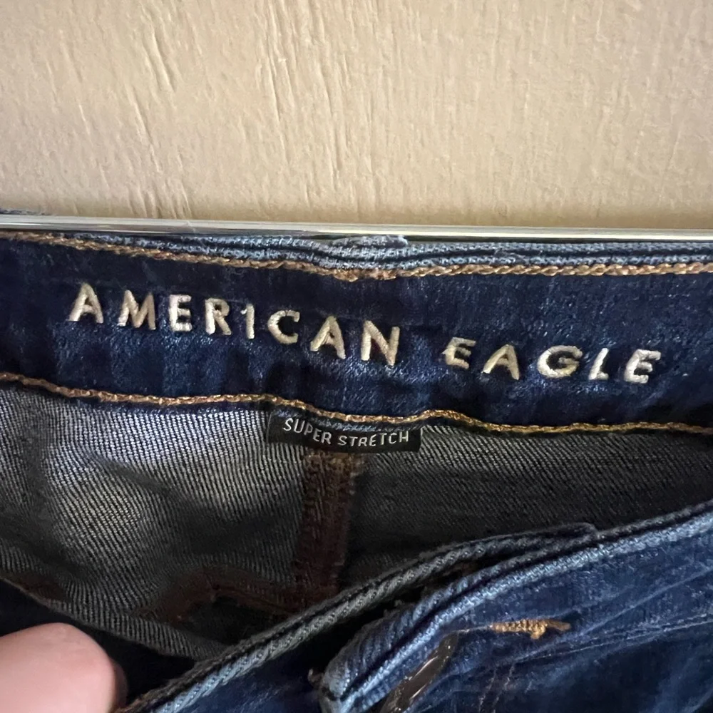 American Eagle Outfitters Women's Deep Indigo Bootcut Jeans - Picture 3 of 6